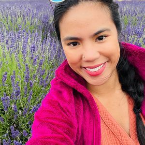 Meet your Posher, Deniece